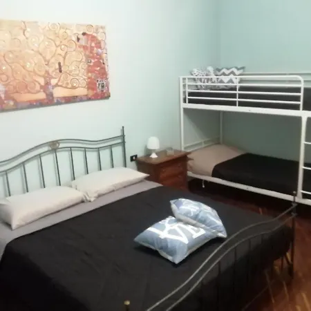 Lord C. Apartment