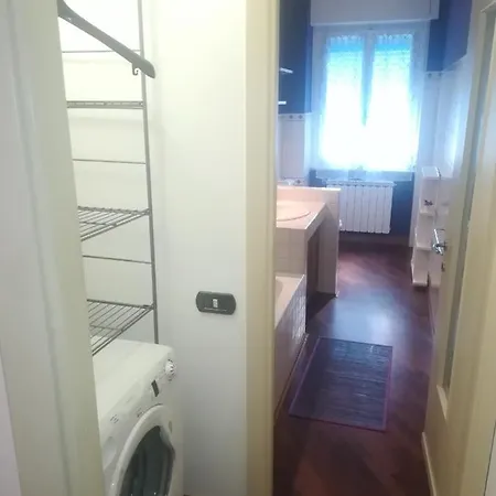 Apartment Lord C.